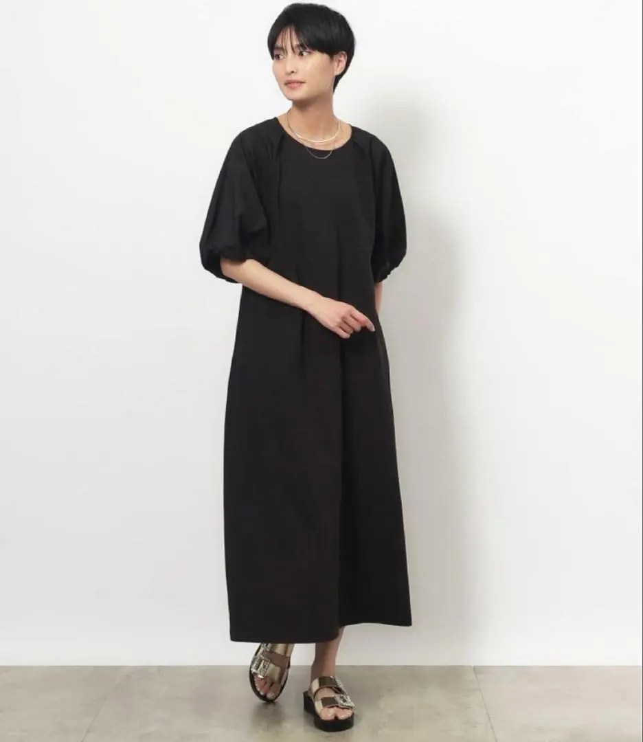 Thumbnail of OPAQUE.CLIP Volume Sleeve Fuwaku Docking Dress - Black