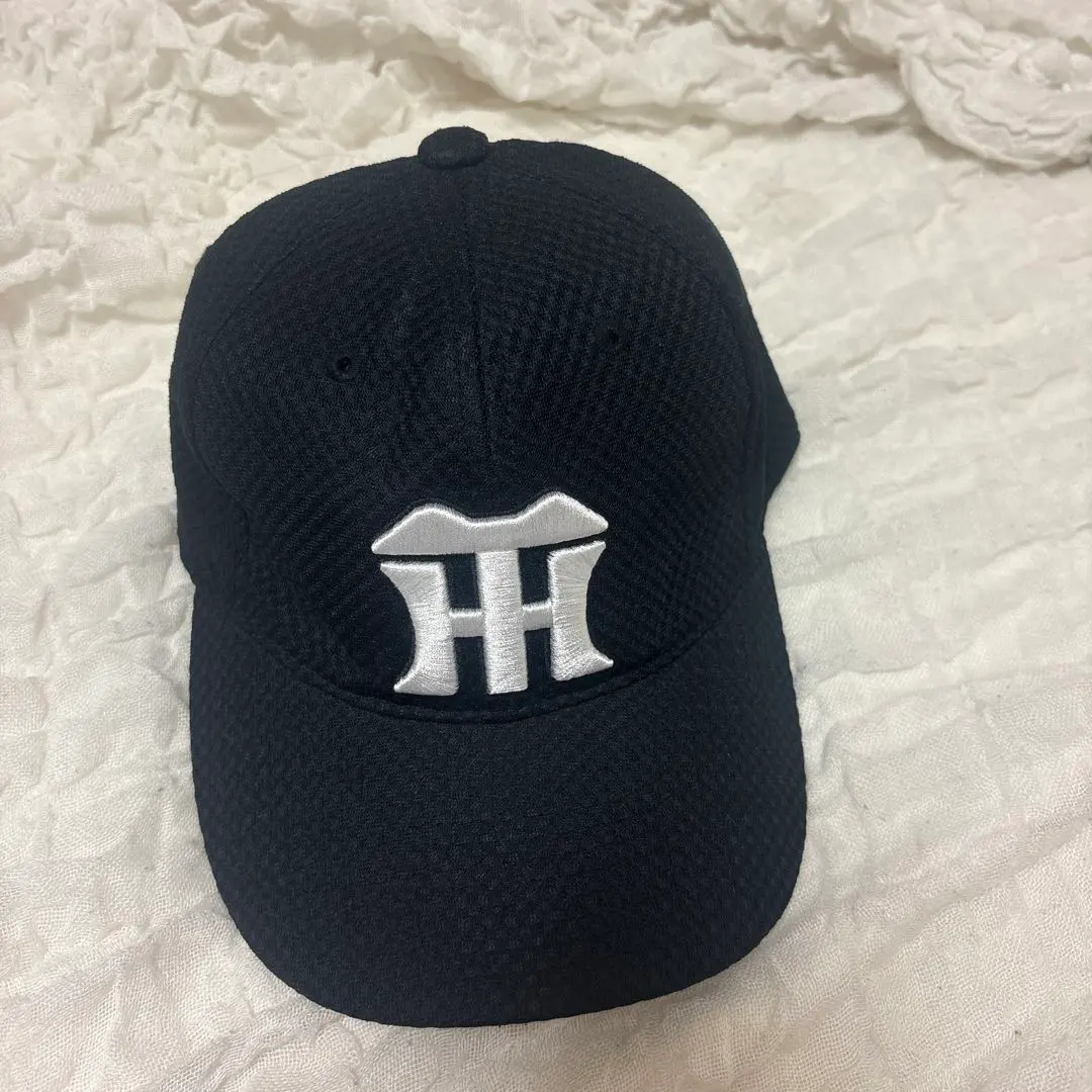 Thumbnail of Hanshin Tigers Black Cap, Size L