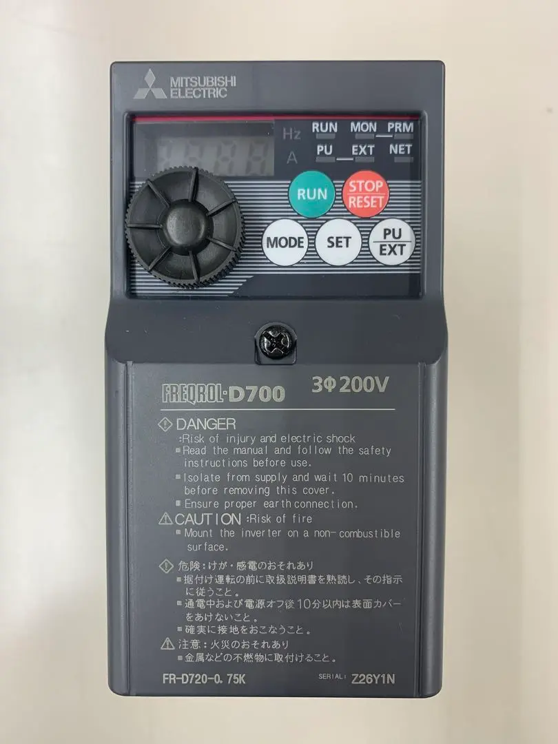 三菱電機 FR-D720-0.75K 三相200v 適用モータ容量:0.75kw 簡単