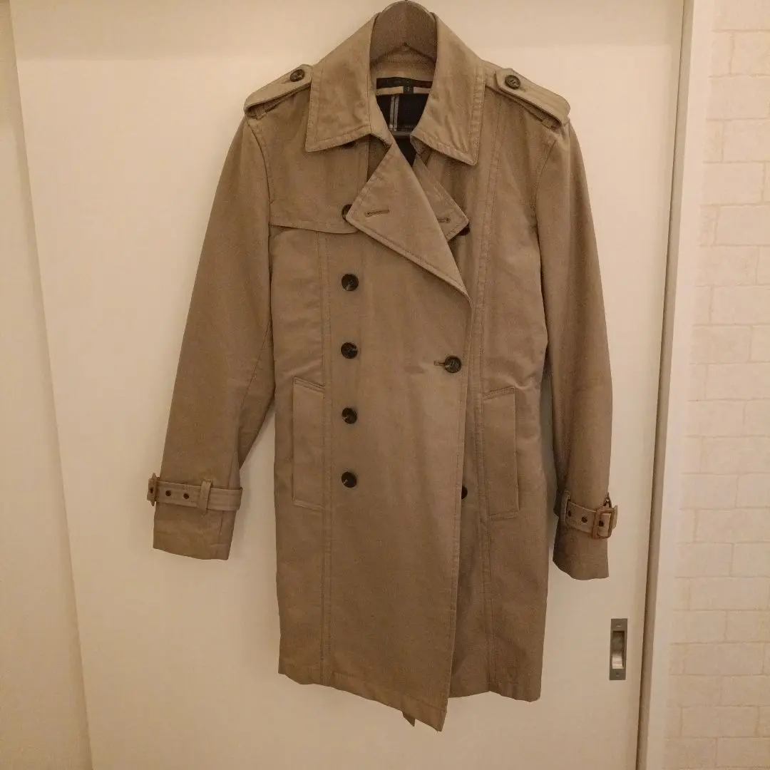 【美品】SCHLUSSEL シュリセル トレンチコート サイズ2（S相当） 光沢 美品】SCHLUSSEL シュリセル トレンチコート サイズ2（S相当） 光沢
