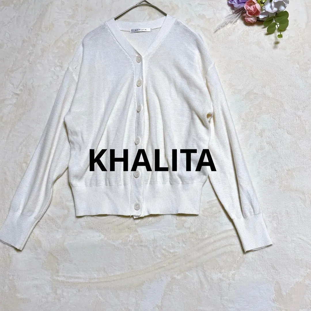 Thumbnail of a402 [Kalita] White V-neck Knit Cardigan, 100% Acrylic, M