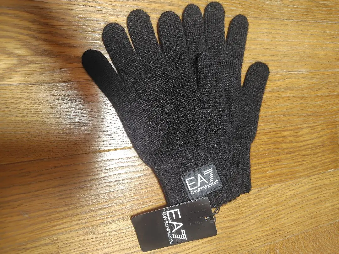 新品・未使用　EA7 Emporio Armani ブラック手袋 2025年最新】エンポリオアルマーニイーエーセブン 手袋の人気