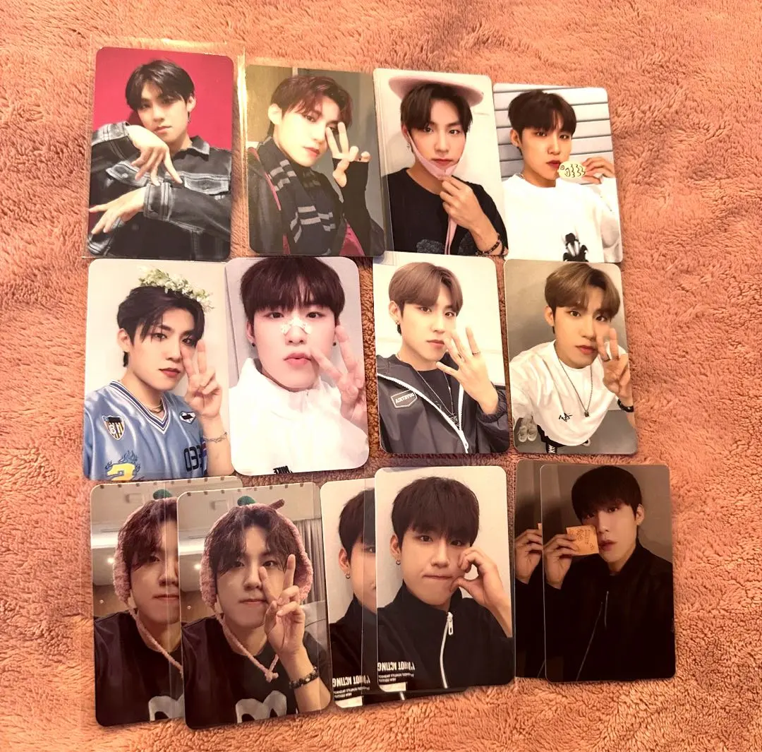 Thumbnail of Woojin AB6IX photocard unreleased yotung (video call event) in-person