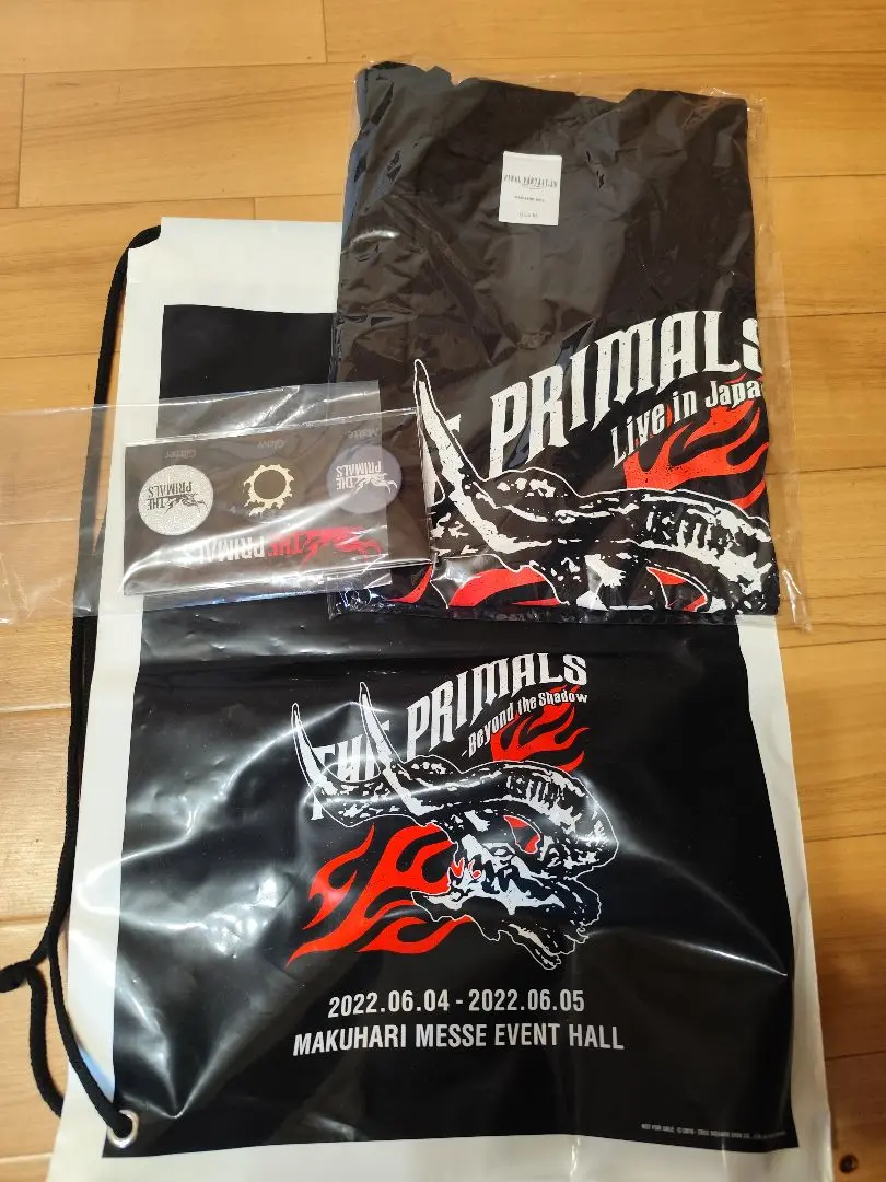 THE PRIMALS ライブツアーTシャツ 2枚＆ステッカー2種セット 2025年最新】プライマルズ tシャツの人気アイテム - メルカリ