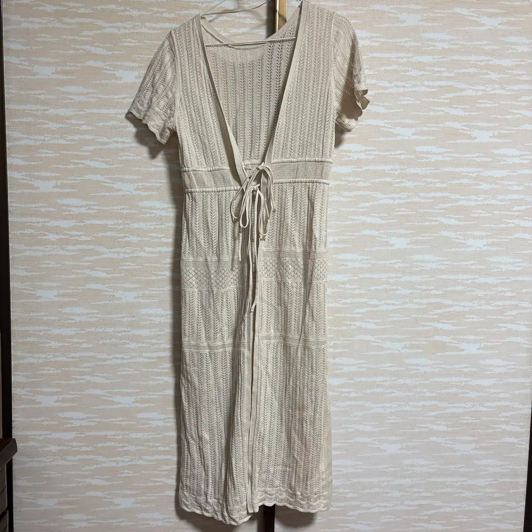 奶油色 針織連衣裙 短袖 長款 的縮圖