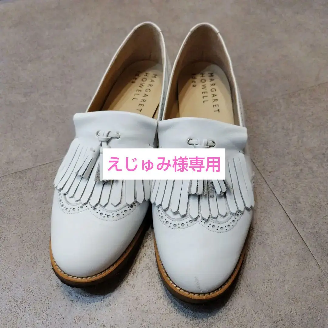 未使用 美品 マーガレットハウエルアイデア ローファー ホワイト レザー 未使用 美品 マーガレットハウエルアイデア ローファー ホワイト