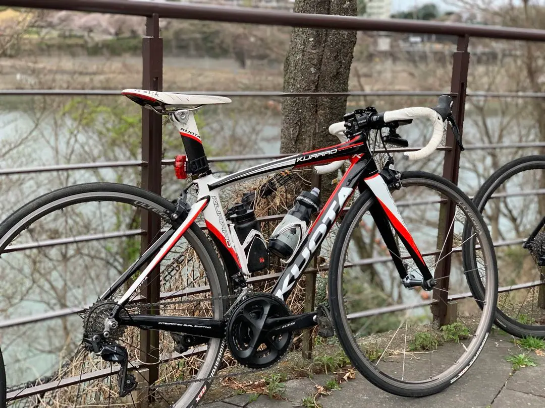 自転車本体 KUOTA KURARO M Mavic Cosmic Carbone SLS 2025年最新】kuota KURAROの人気アイテム - メルカリ