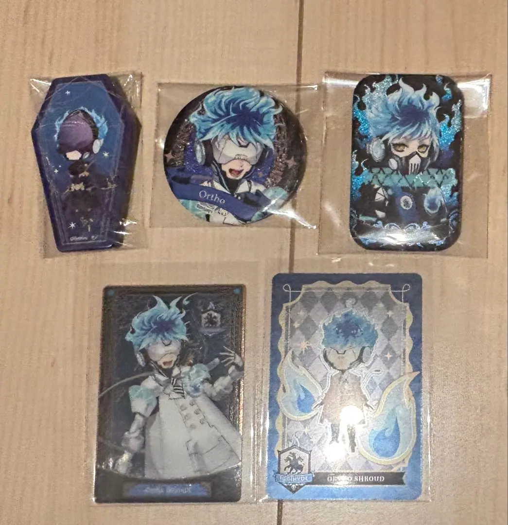 Thumbnail of Twisted Wonderland Ortho merchandise set