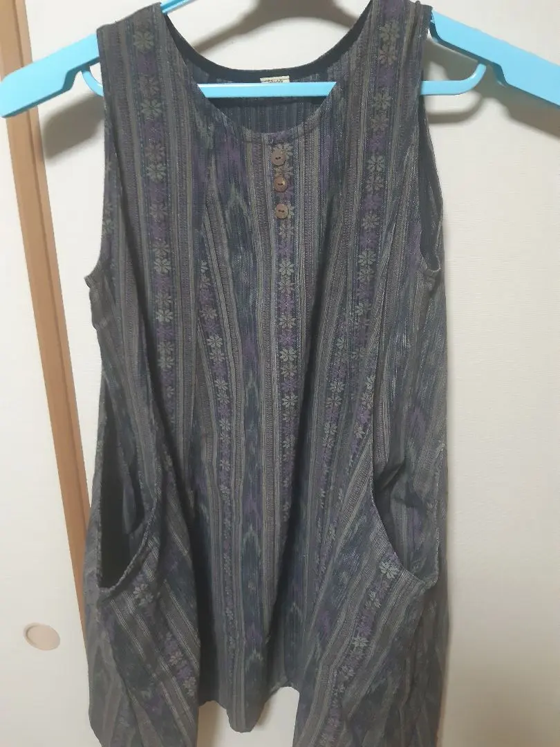 Thumbnail of Beautiful Chahine tunic