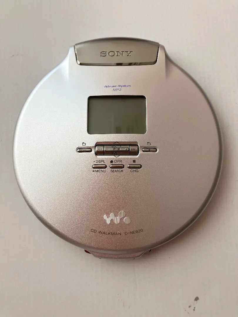 SONY CD WALKMAN D−NE920 ソニーウォークマン　訳あり SONY D-NE920 ポータブルCDプレーヤー CD WALKMAN - メルカリ