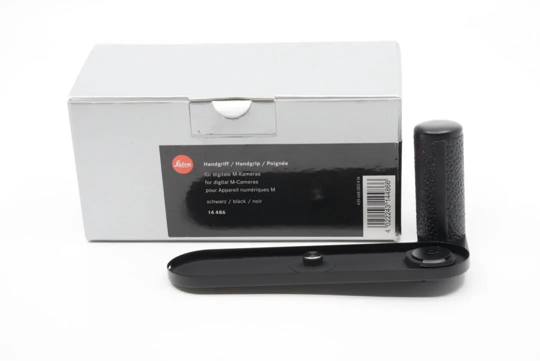 Leica ライカ ハンドグリップ M9 M8  14486 Leica Camera Grip M8 / M9 14486 | Leica Camera Classic