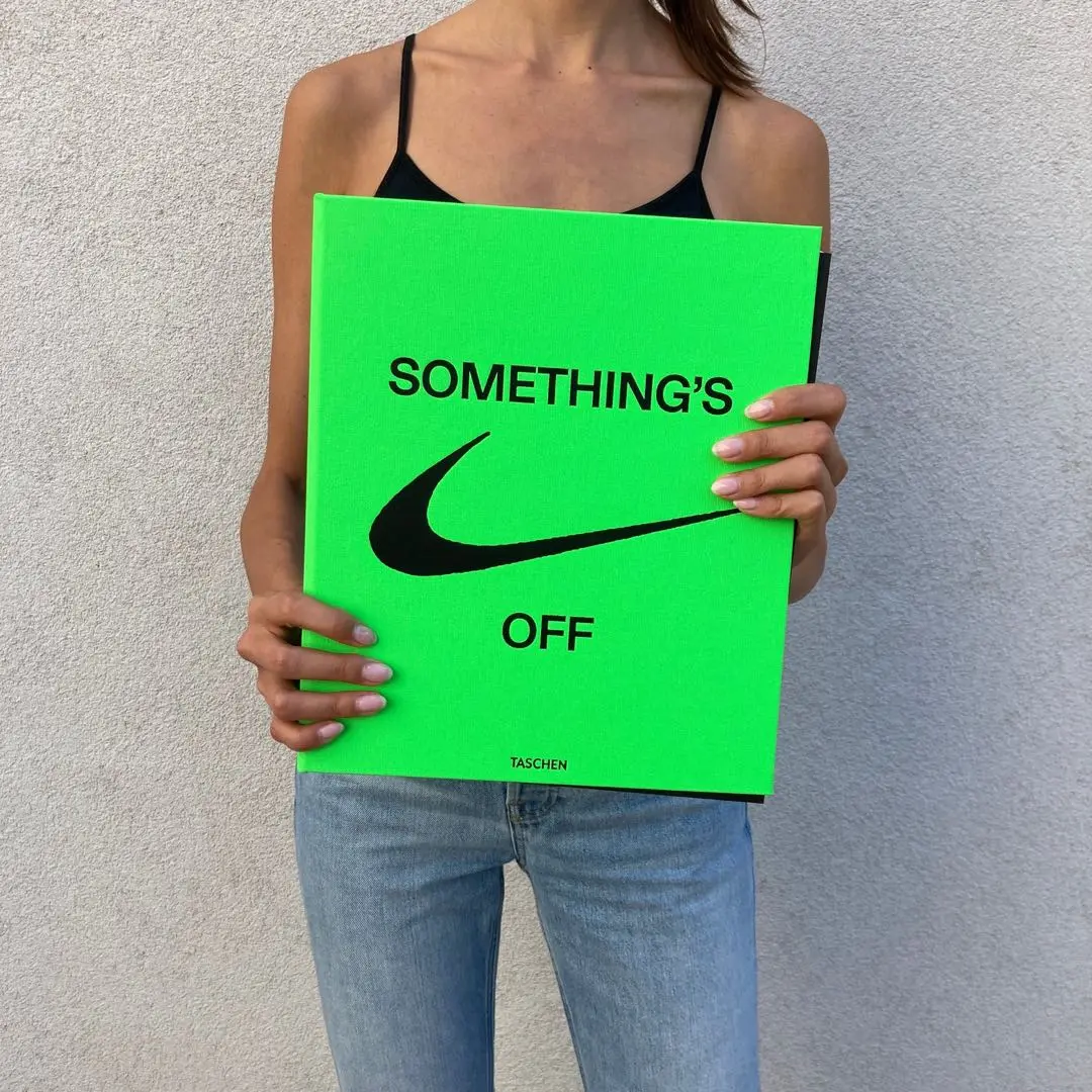 taschen Virgil Abloh Icons ヴァージル アブロー　希少 Virgil Abloh. Nike. ICONS ヴァージル・アブロー -の商品詳細