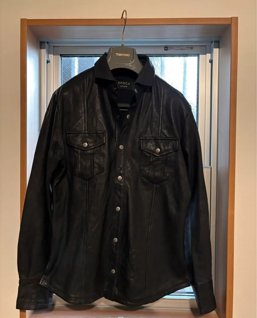美品 EPOCA UOMO ラムレザージャケット　46 M 黒 ブラック ラムレザージャケット(ジャケット)｜EPOCA UOMO(エポカ ウォモ