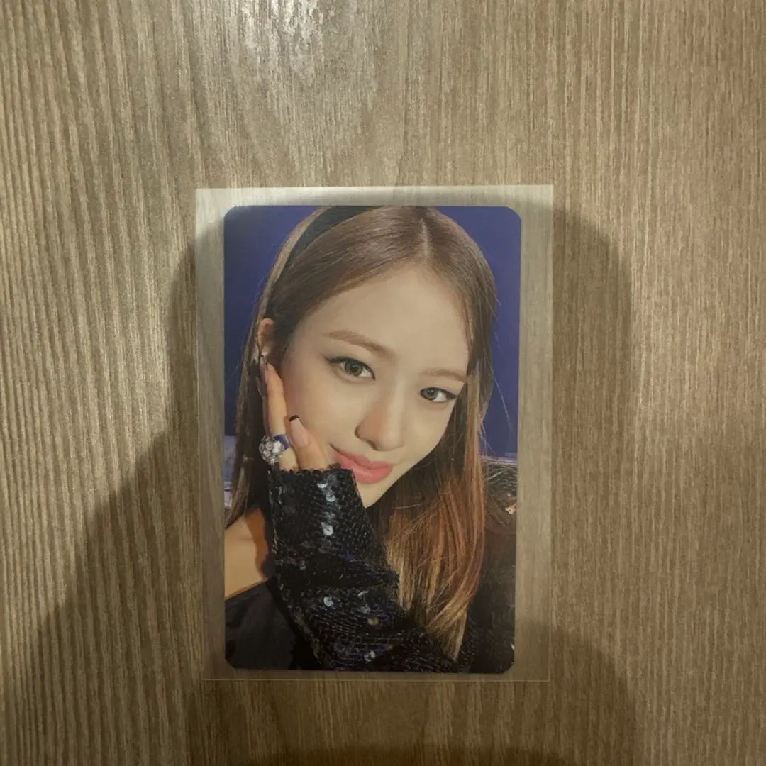 官方 Yujin Shopee 小卡 IVE 的縮圖