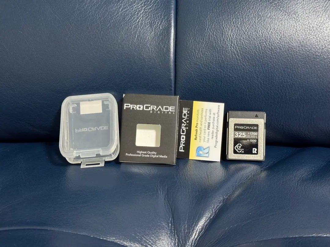 CFexpress Type B COBALT 325GBカード」が値下げで39,999円に