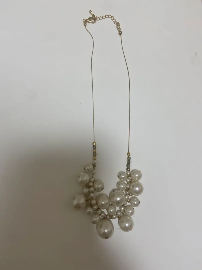 Thumbnail of Pearl necklace