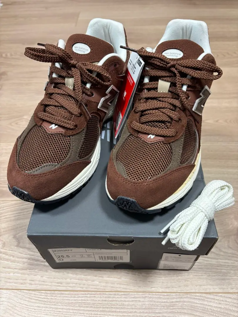 [NEW BALANCE] M2002RFF ☆送料込☆ 2025年最新】M2002RFFの人気アイテム - メルカリ