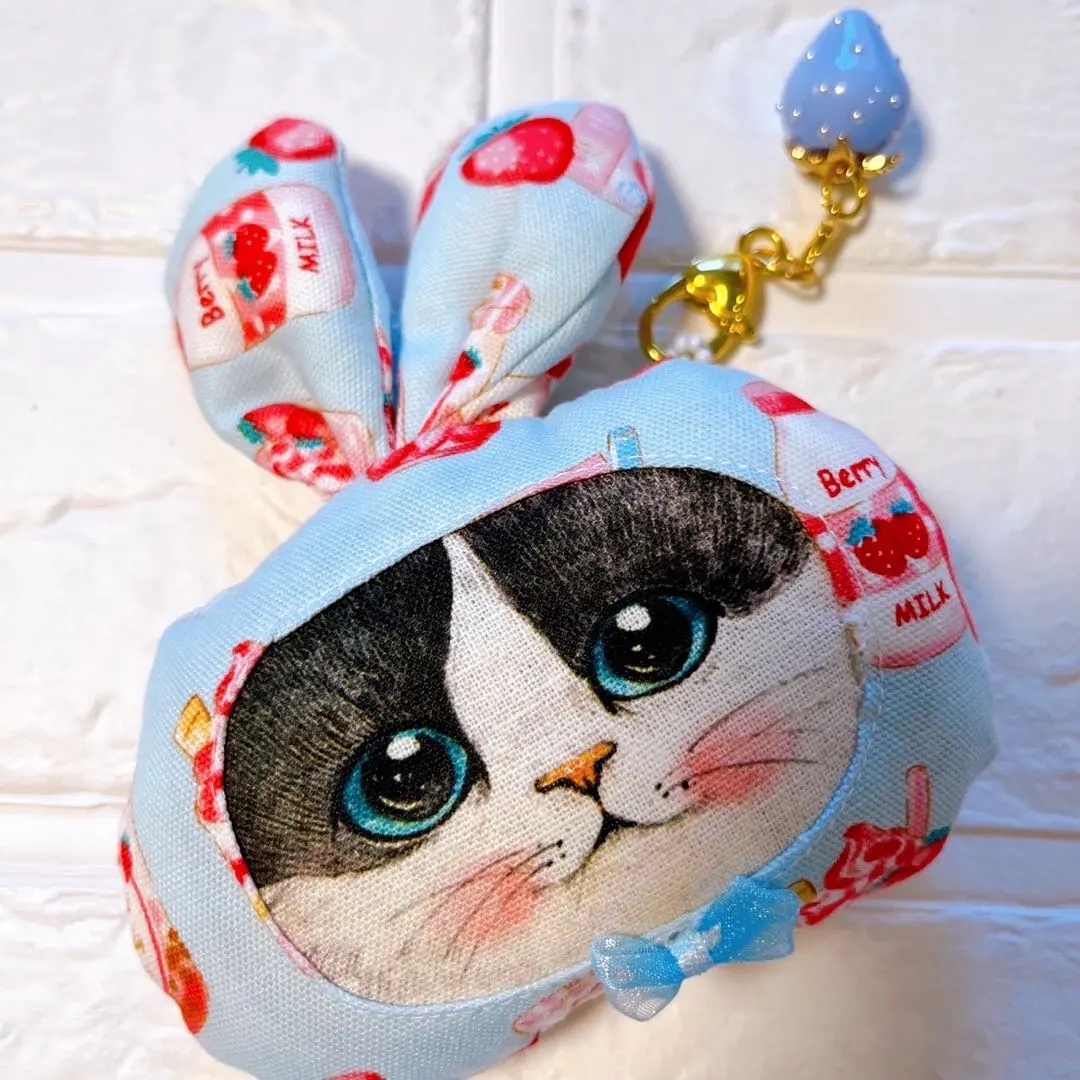 Thumbnail of ＊☆ Koyan Isamchong ☆ Rabbit Charm