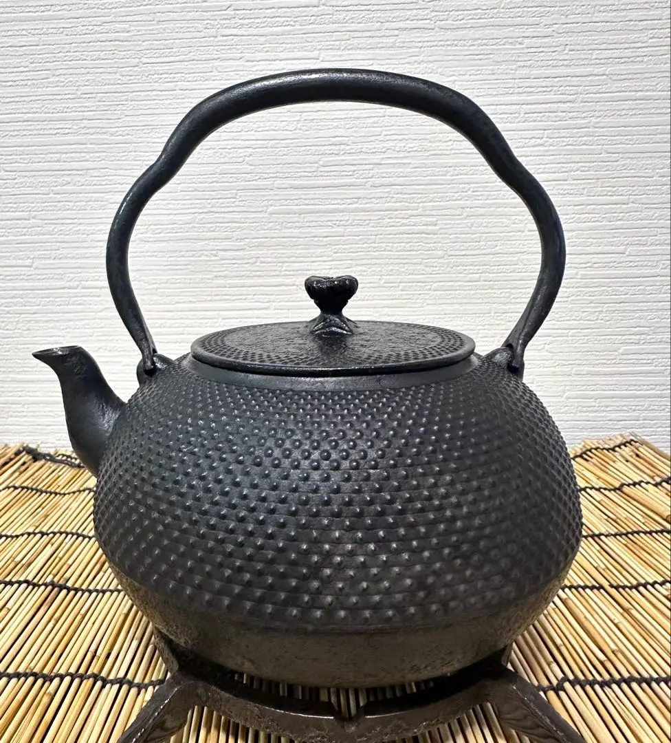 未使用品　南部照光堂造　１５型アラレ　南部鉄瓶　南部鉄器　鉄瓶 Yahoo!オークション -「南部鉄器 照光堂」(鉄瓶) (鉄製)の落札