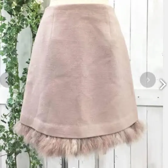 Noela 羽毛台形裙 皮草 的縮圖