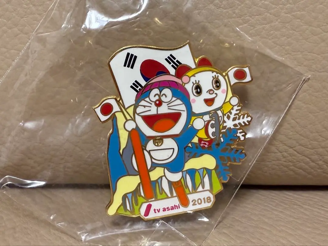 【限定・非売品】東京オリンピックドラえもんピンバッジ ドラえもん東京オリンピックバッジテレビ朝日（ドラえもん 東京
