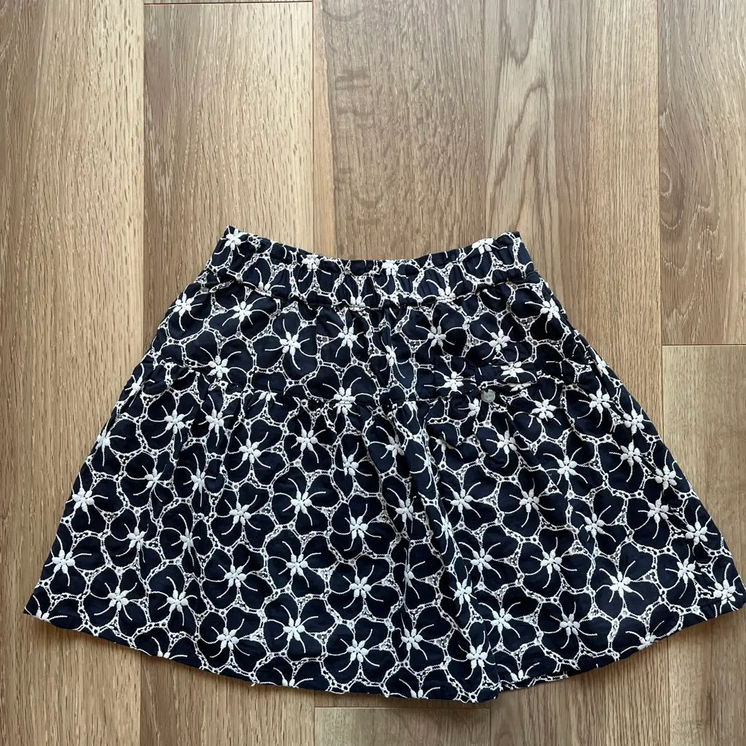 Thumbnail of BEBE Petits Pois Vert skirt, size 130