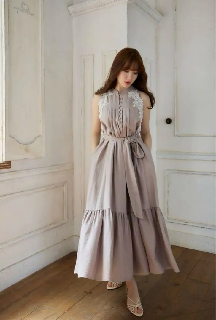 【新品】herlipto Notting Hill Belted Dress M New Color] Notting Hill Belted Dress