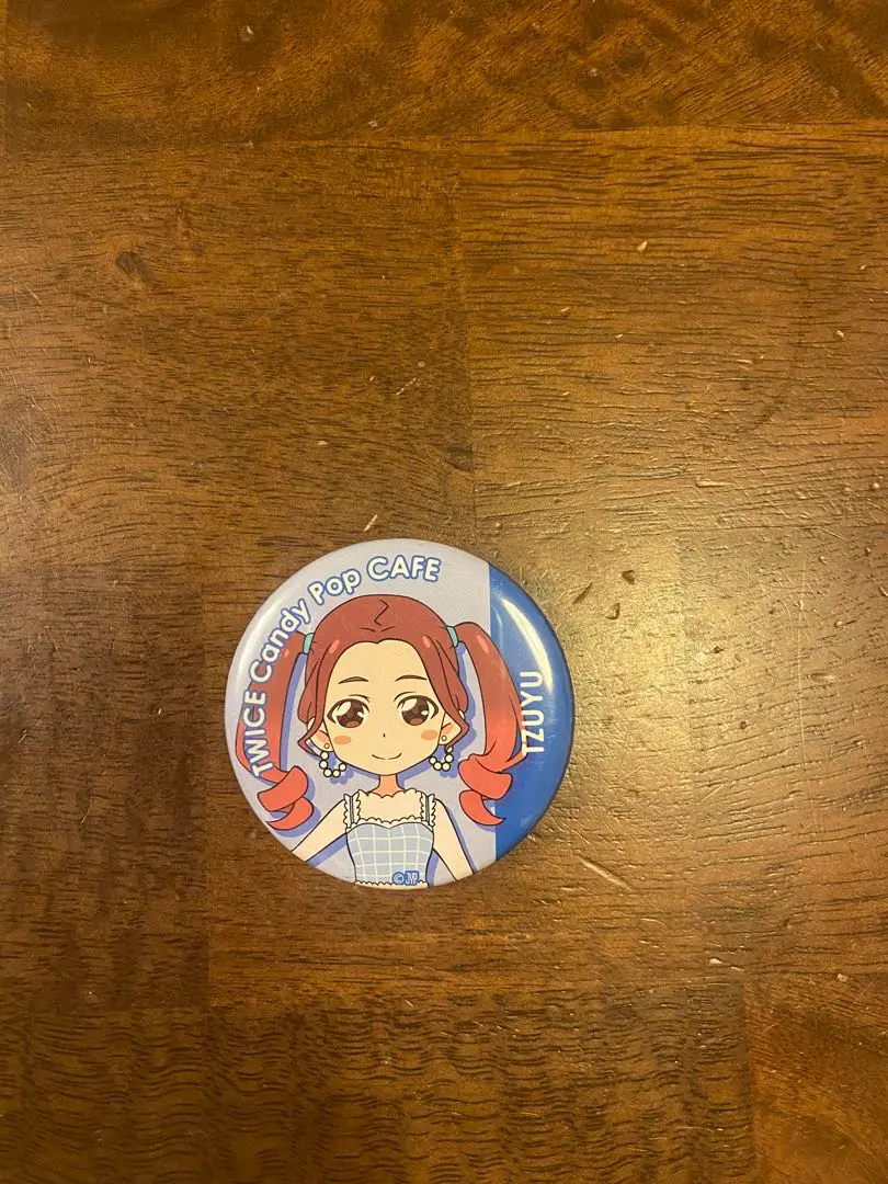 TWICE CANDY POP バッグとツウィ缶バッジ twice ツウィ candy pop cafe 缶バッジ - メルカリ