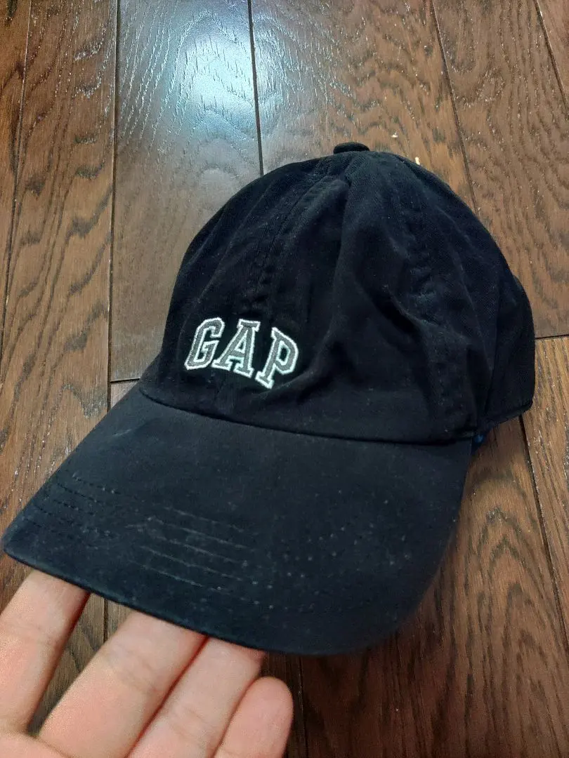 GAP 帽子 黑色 灰色 56 60 白標 舊標 的縮圖