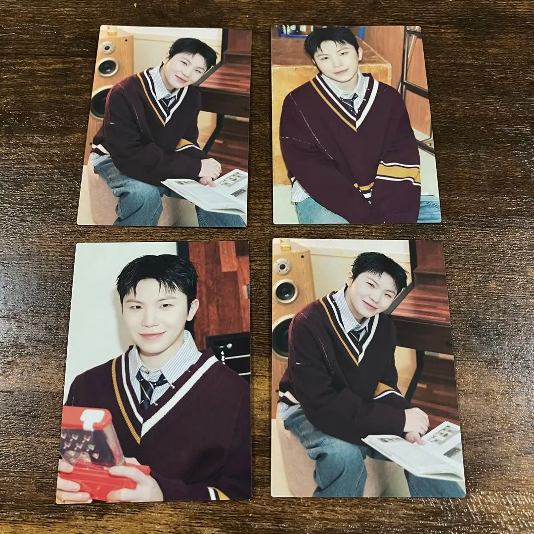 Thumbnail of Seventeen fan meeting Holiday Woozi trading card