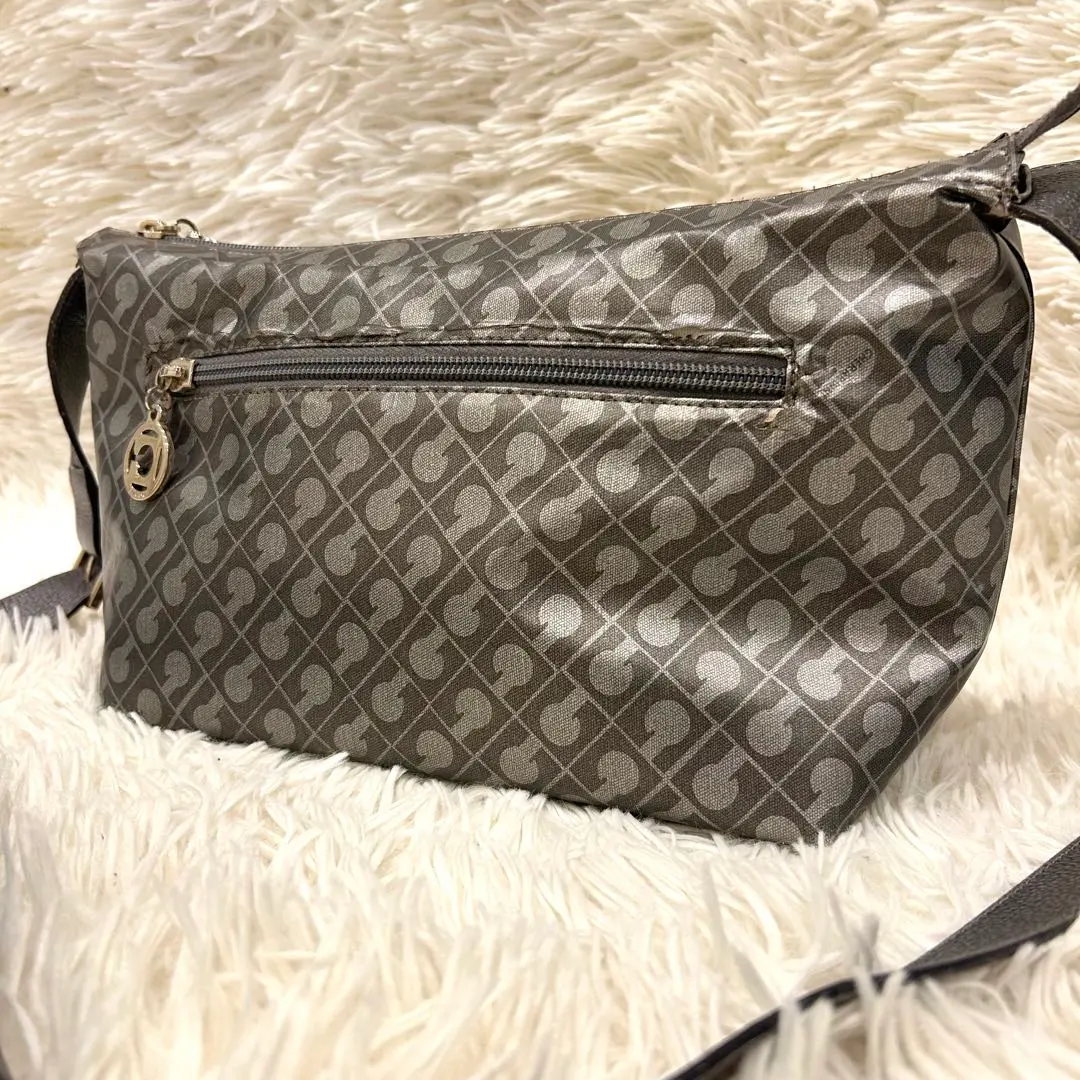 Thumbnail of GHERARDINI Gherardini Softy Shoulder Bag, Gray