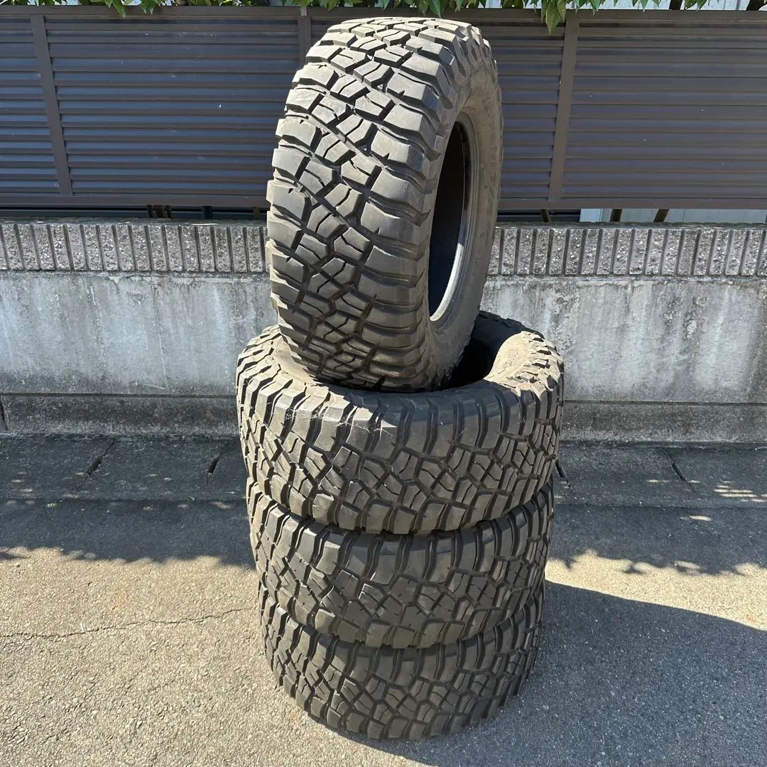 【大幅値下げ】プラド等FUEL D766 BF33/12.5R17 4本セット 大幅値下げ】プラド等FUEL D766 BF33/12.5R17 4本セット - メルカリ