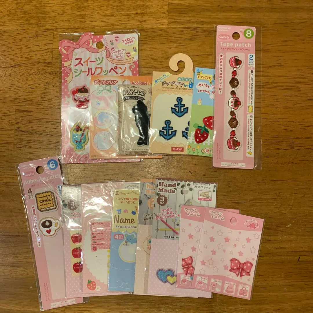 Thumbnail of Various patches and name labels