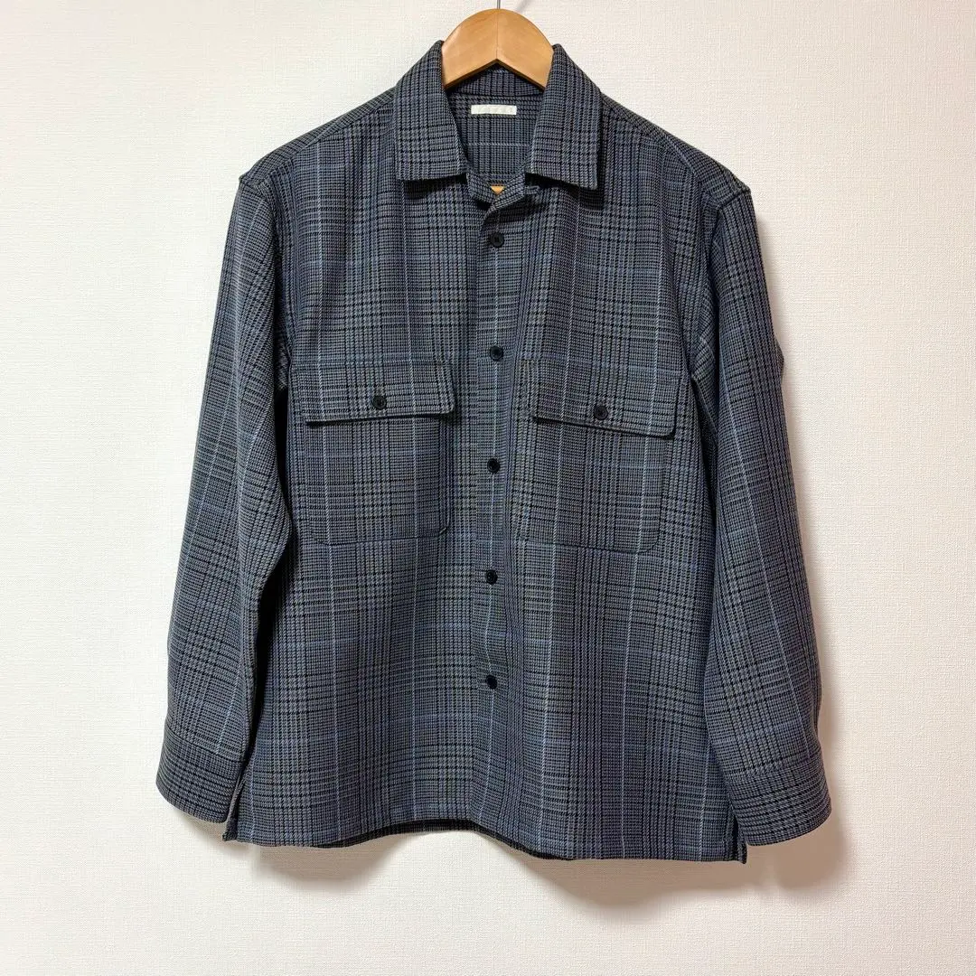 Thumbnail of GU Men's Gray Check Long Sleeve Shirt, Size S