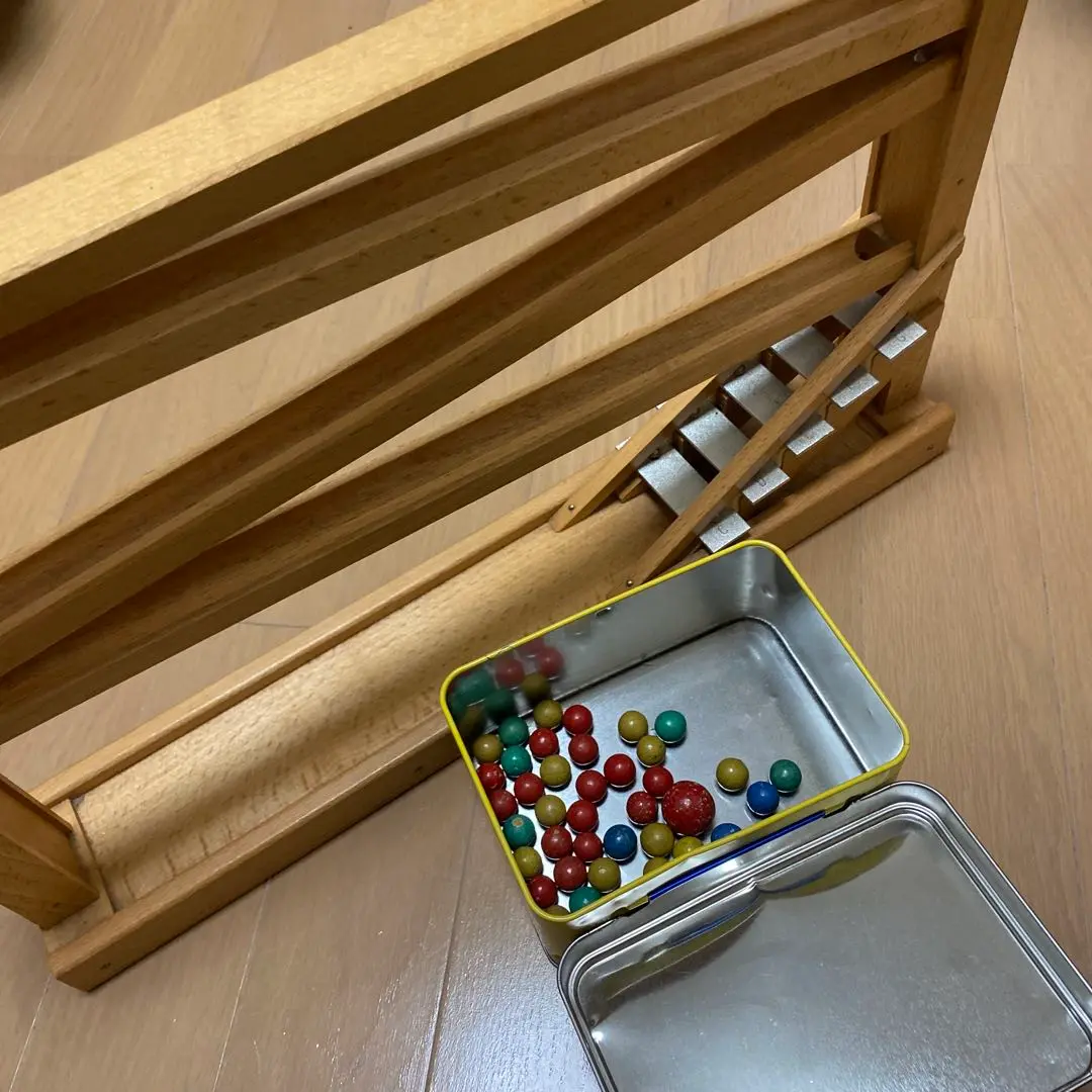 クーゲルバーン / シロフォン付玉の塔：おもちゃ：百町森