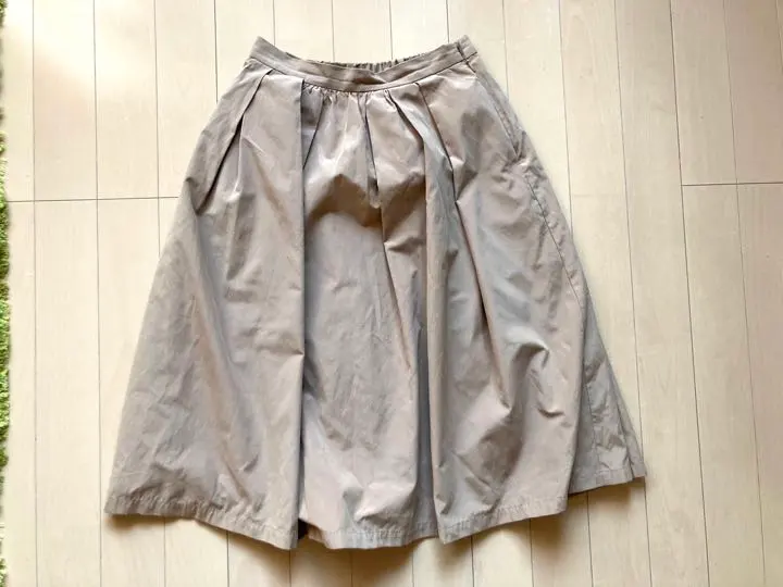 Thumbnail of Urban Research * Knee-length skirt