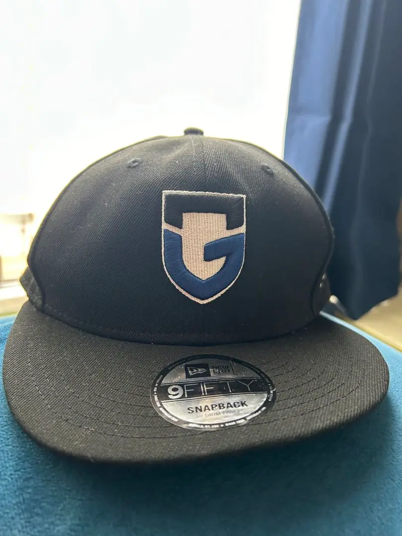 オンラインショップ］『NEW ERA®』コラボレーションキャップ発売