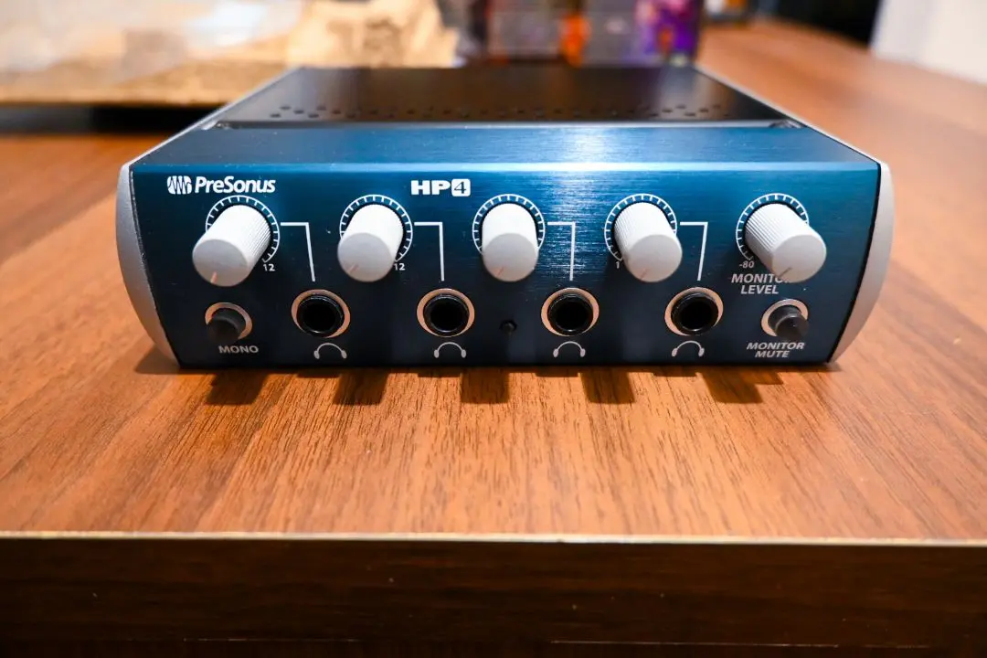 PreSonus HP4 プリソナス 高音質ヘッドホンアンプ 4ch 中古 Yahoo!オークション -「presonus hp4」の落札相場・落札価格