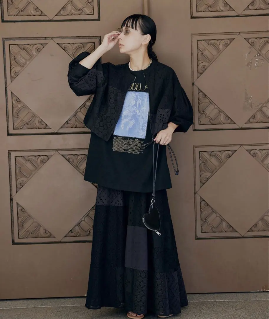 2025年最新】Ameri VINTAGE LACE ZIP TOPの人気アイテム - メルカリ