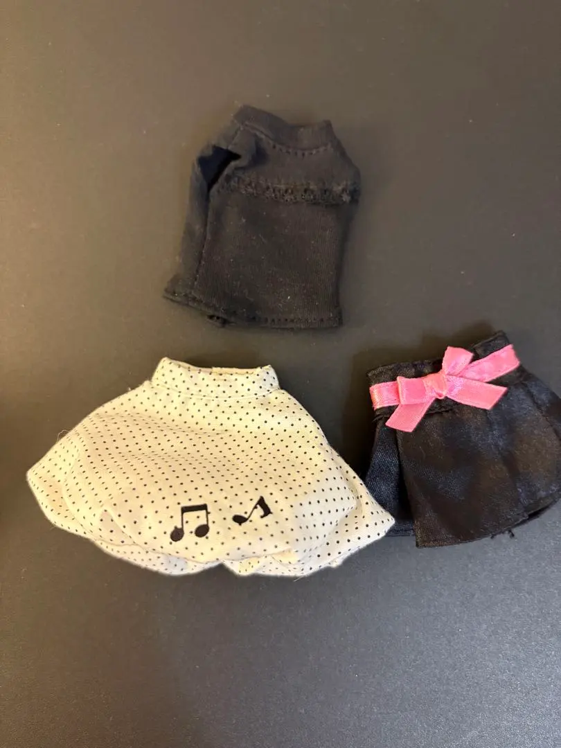 新版小布娃娃　簡約薄荷　原裝服裝 的縮圖