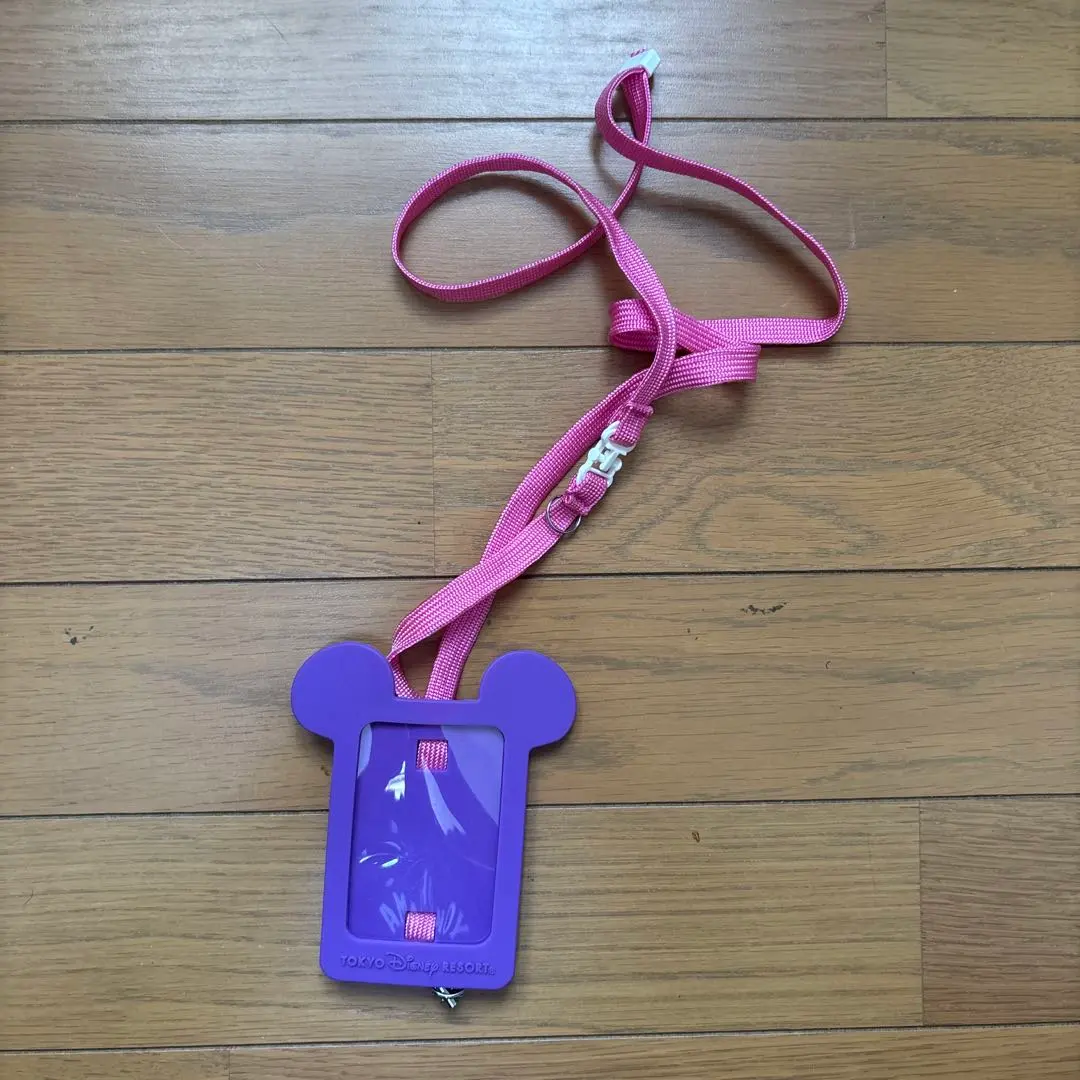Thumbnail of Tokyo Disney Resort Mickey Mouse-shaped strap