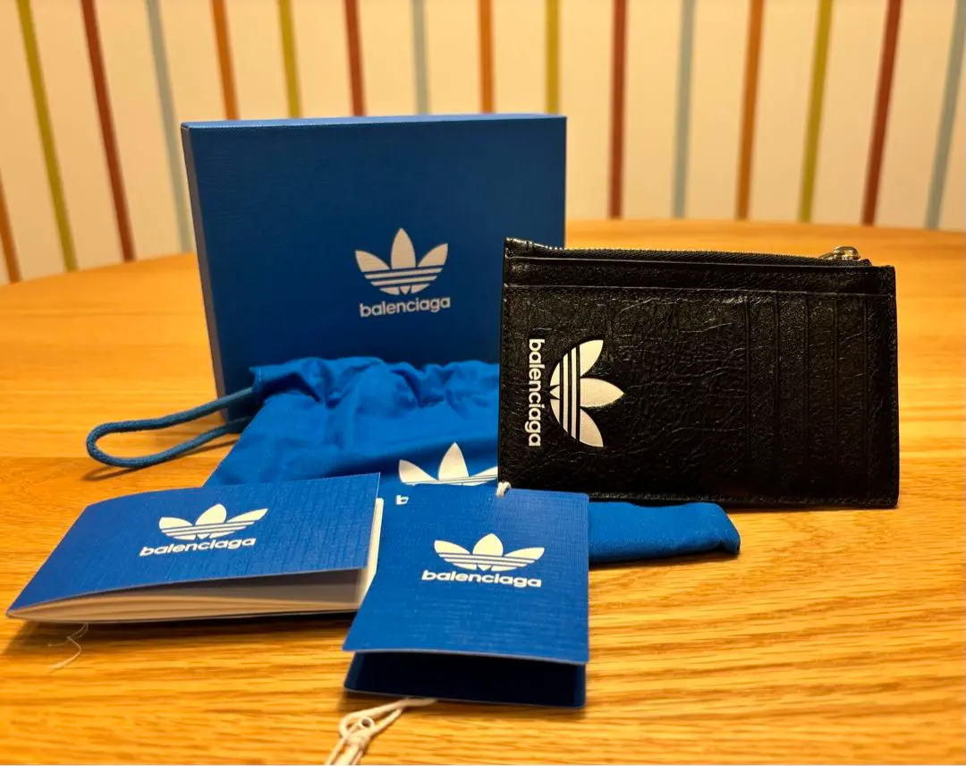 2025年最新】balenciaga adidas 財布の人気アイテム - メルカリ