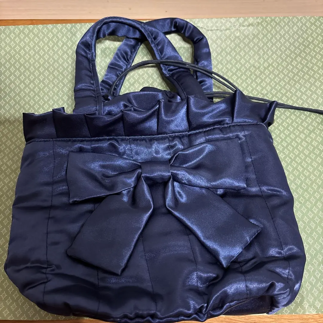 Thumbnail of Satin ribbon bag