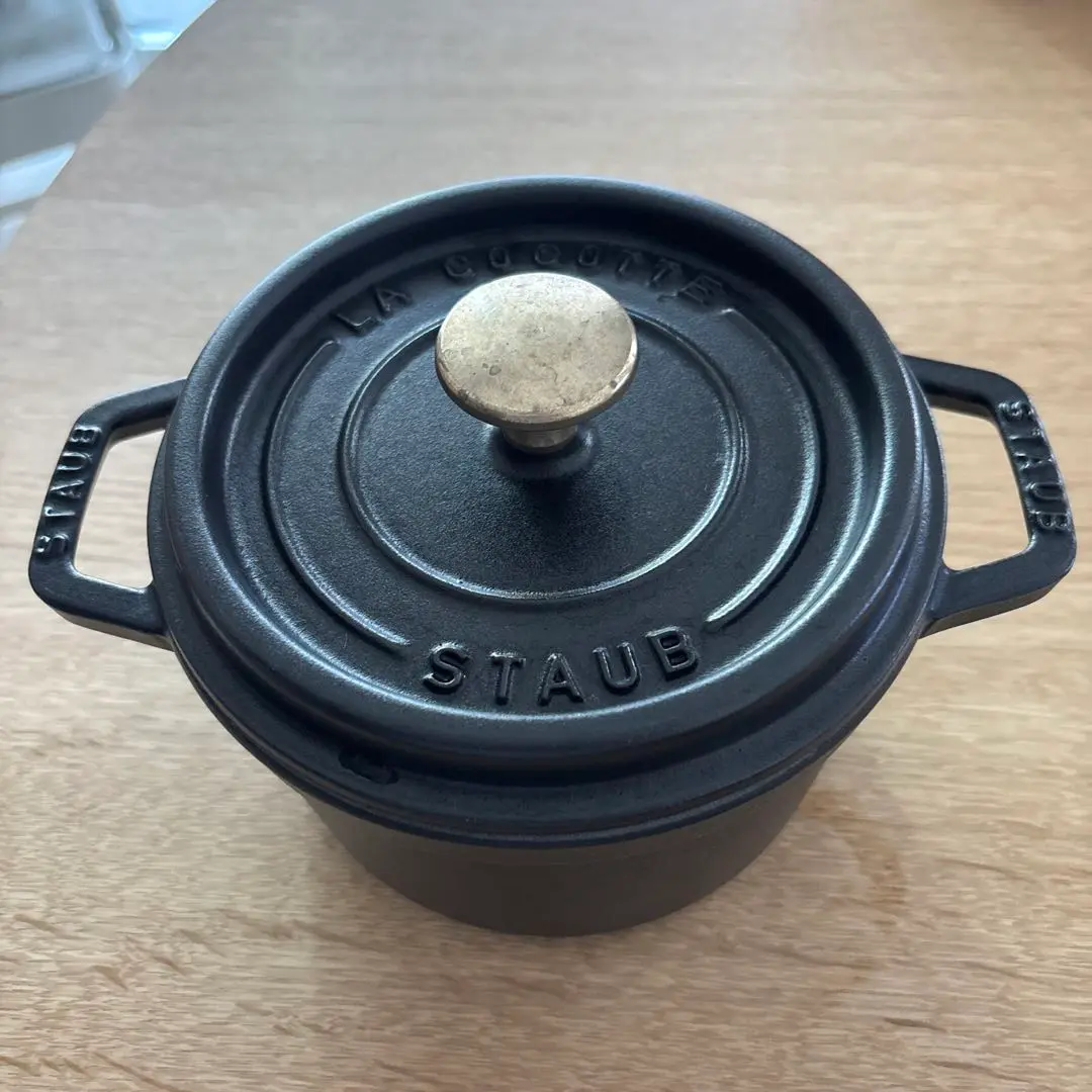 STAUB - ■さっちゃん■ストウブ旧旧タイプ１６cm SHIORI NOTE — ストウブ 新入り。 16cmの旧型。 16cmはずっと