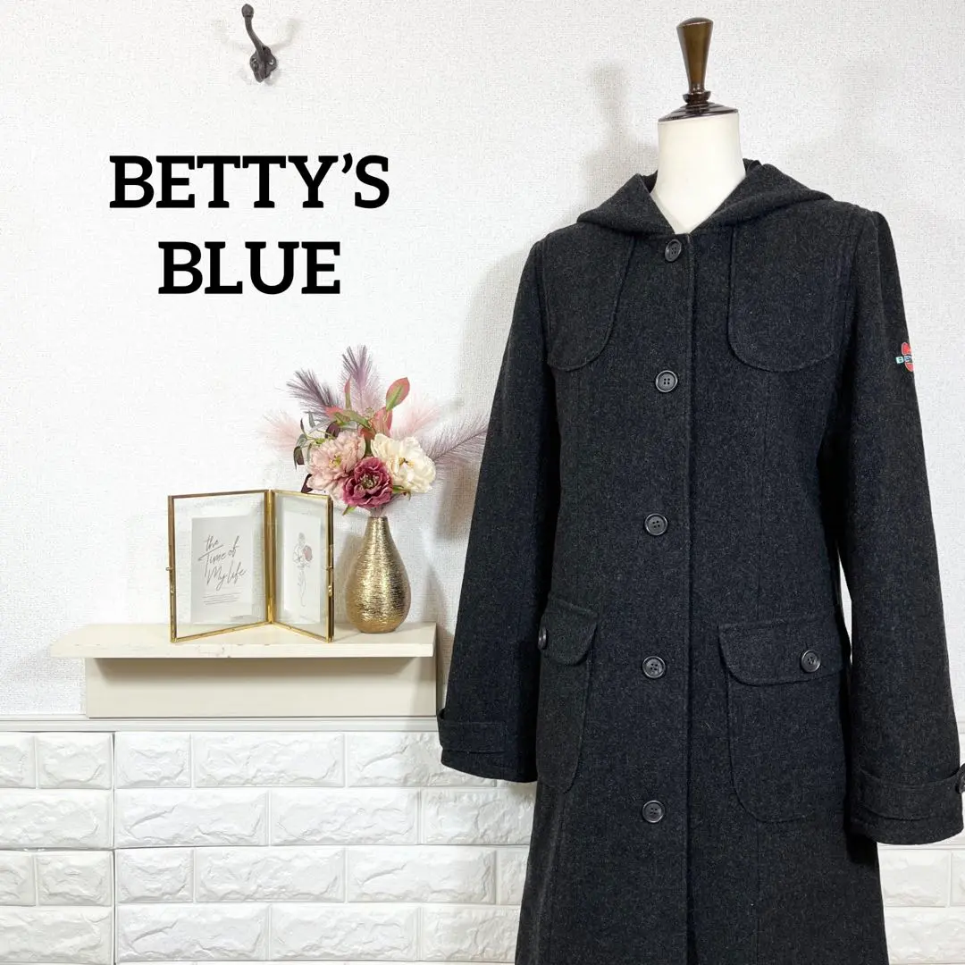 BETTY'S　BLUE　ファーコート BETTY'S BLUE（毛皮/ファーコート）のフリマアイテム一覧