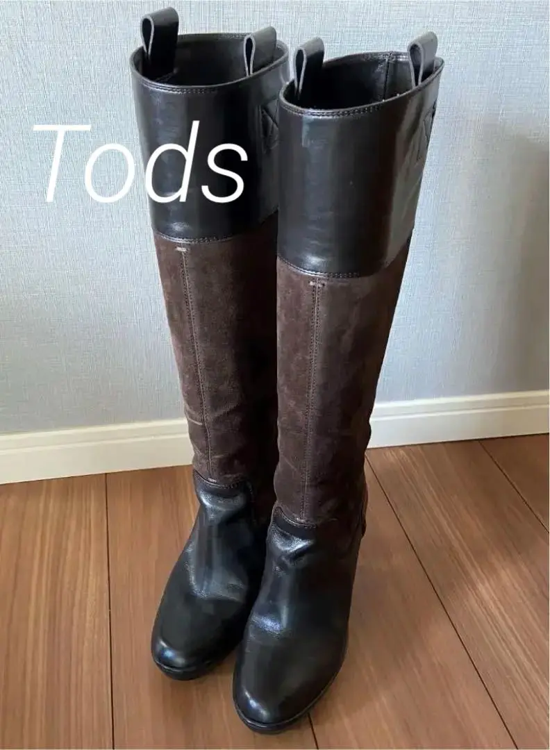 2025年最新】Tod's ロングブーツの人気アイテム - メルカリ