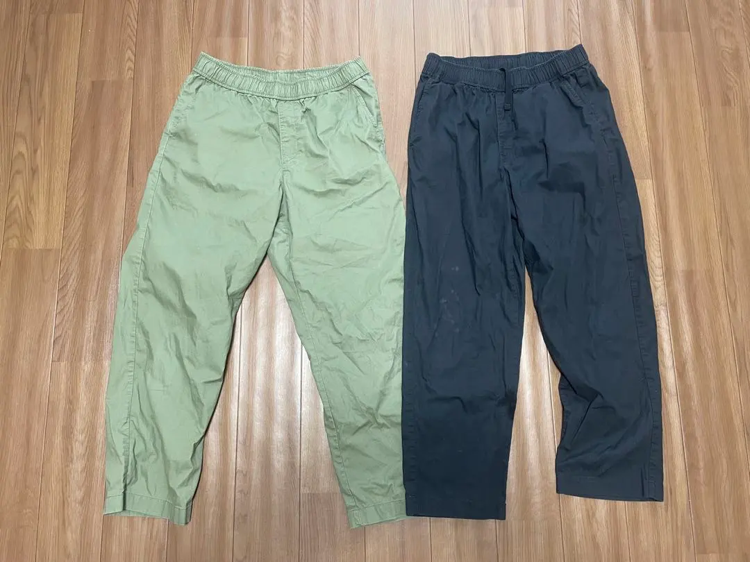 Thumbnail of UNIQLO Women's Pants M