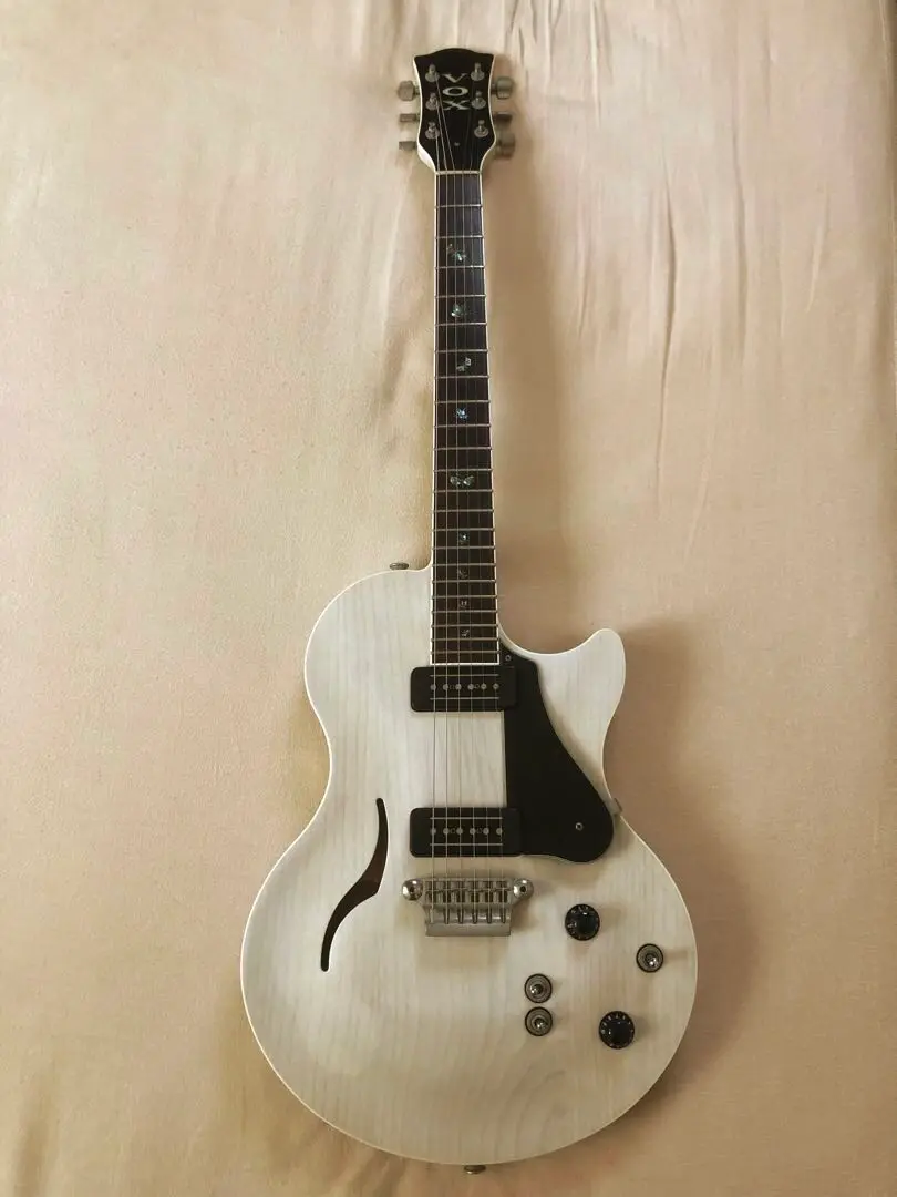 【希少】VOX Virage Ⅱ Butterfly（VG2SC） The VOX Showroom - Vox Virage II and Special Edition Virage