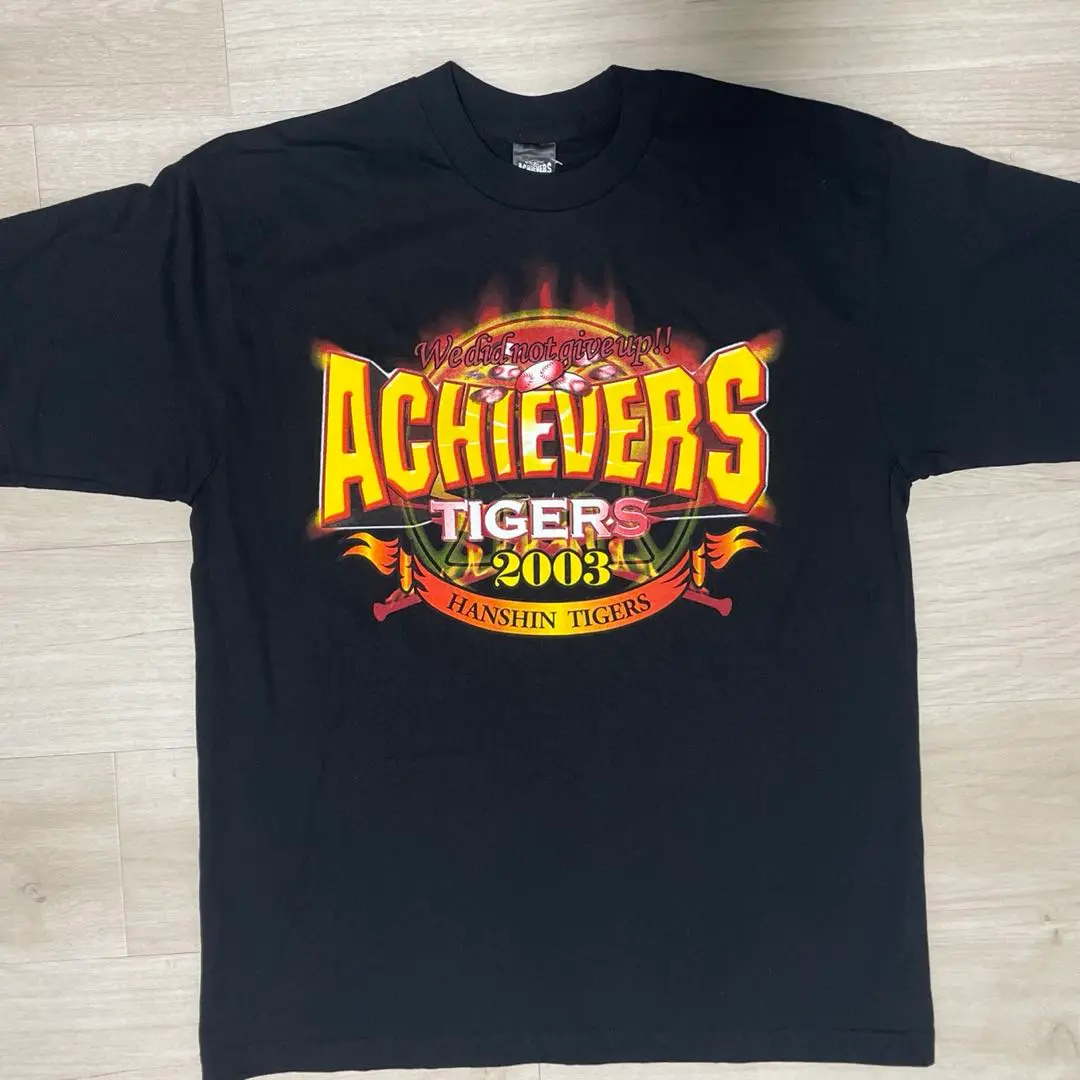 2003年阪神タイガース優勝記念　スポニチTシャツ 2025年最新】阪神タイガース 2003 優勝記念 Tシャツの人気