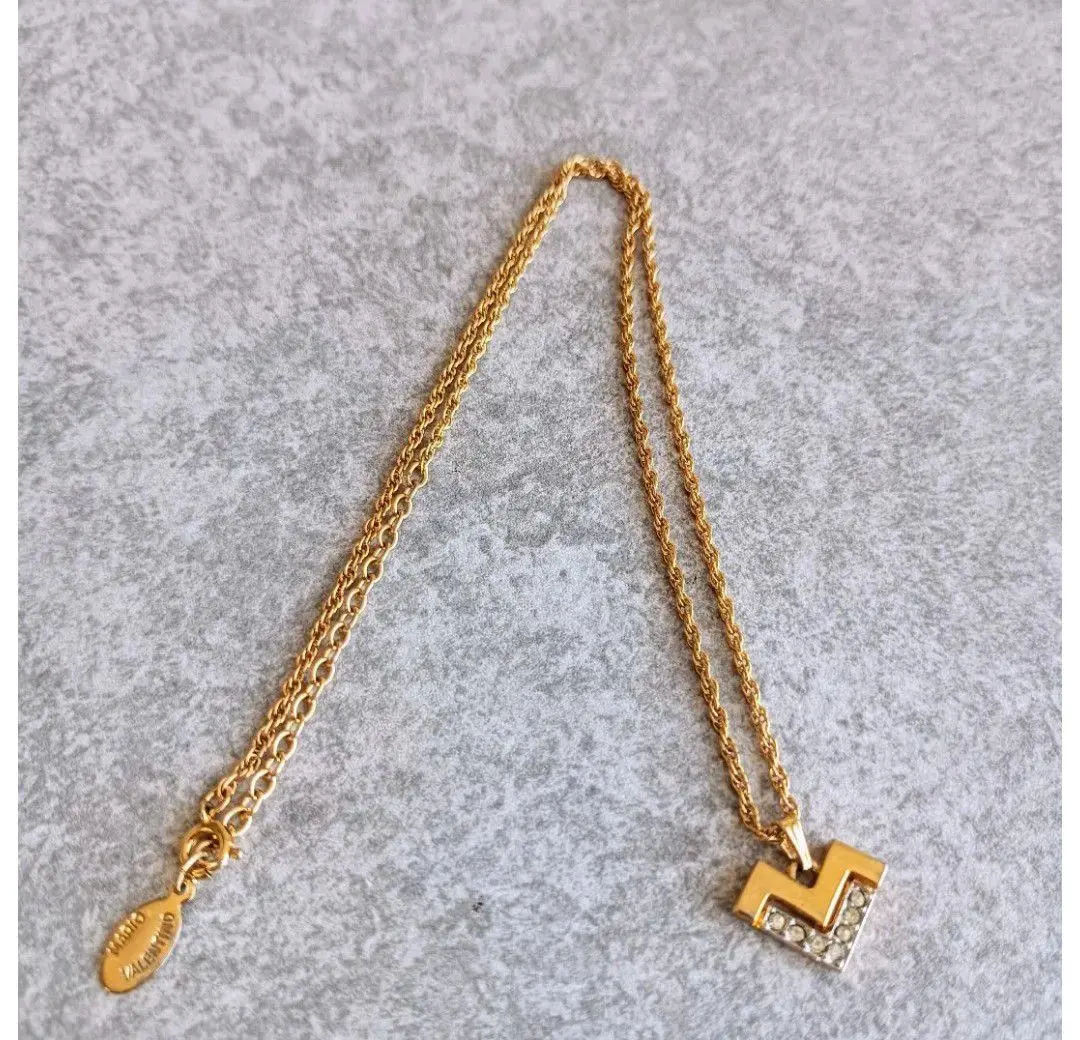 2025年最新】VALENTINO メンズ ネックレスの人気アイテム - メルカリ 2025年最新】VALENTINO メンズ ネックレスの人気アイテム - メルカリ